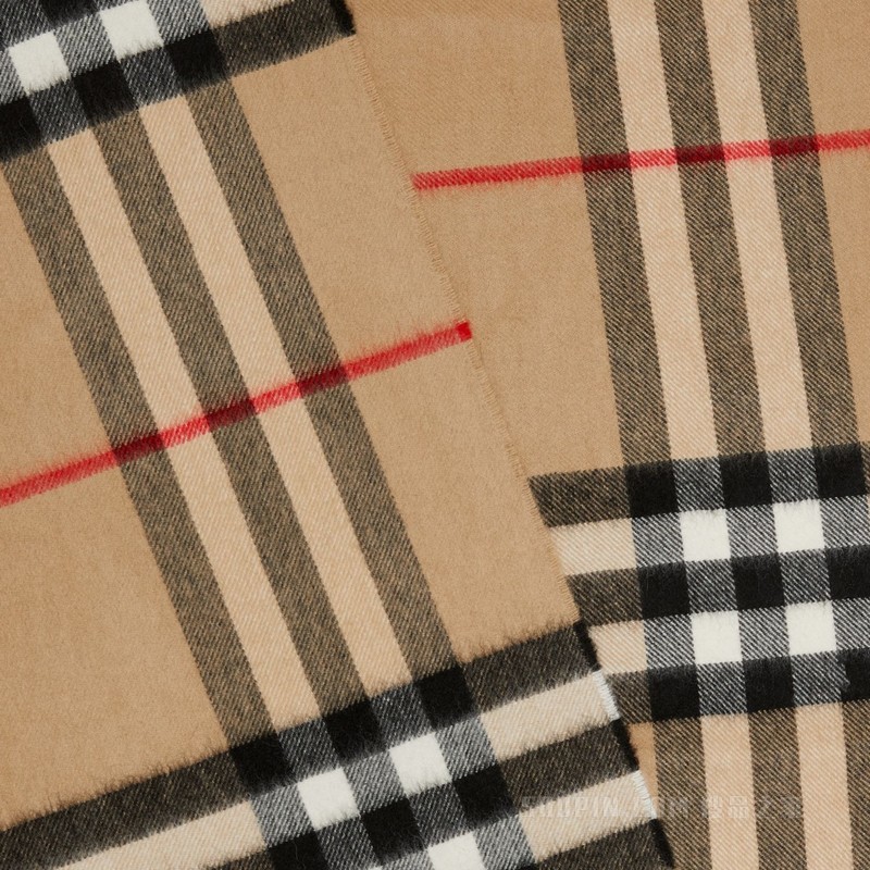 大号格纹羊绒围巾 (典藏米色)