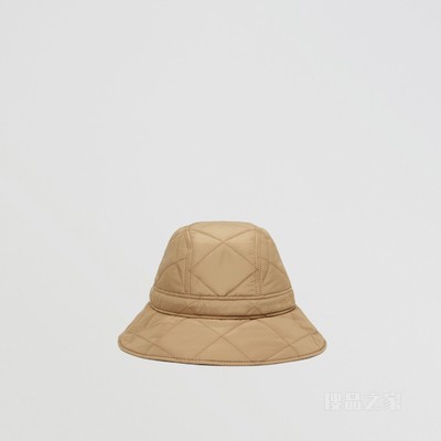 徽标装饰绗缝渔夫帽 (米色)