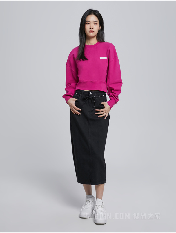 Calvin Klein 22秋冬新款女士时尚幻影LOGO灯笼袖圆领短卫衣J220969