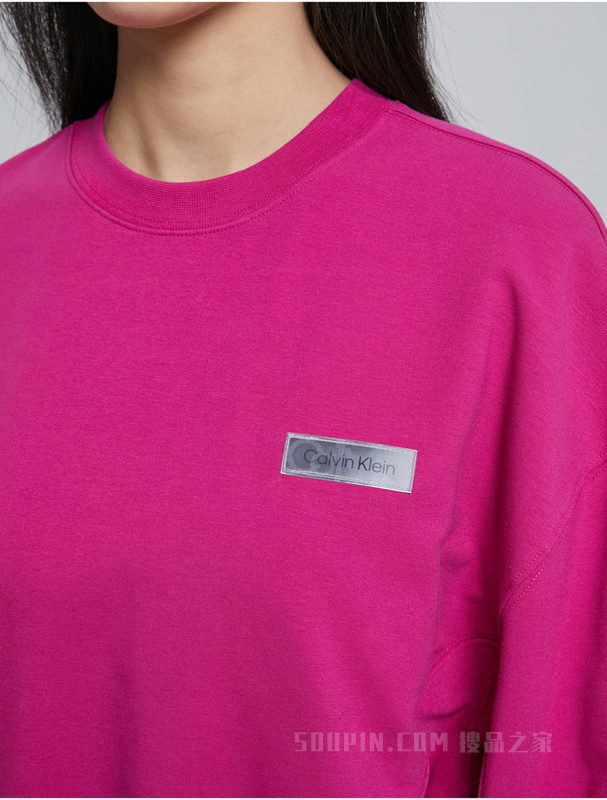 Calvin Klein 22秋冬新款女士时尚幻影LOGO灯笼袖圆领短卫衣J220969