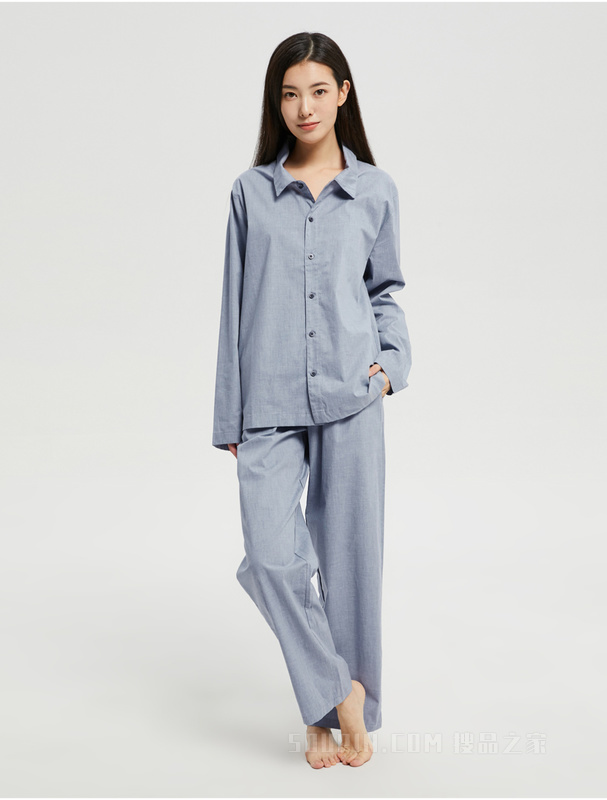 Calvin Klein 22秋冬新款女士时尚LOGO布标透气翻领宽松长袖睡衣QS6891