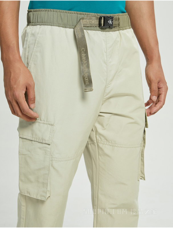 Calvin Klein 22秋冬男士工装风LOGO插扣腰带印花束脚休闲裤J321519