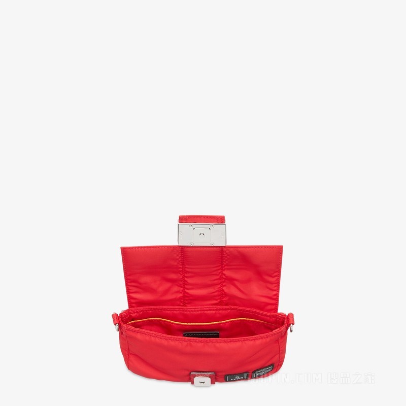 Fendi x Porter联名Baguette迷你手机包 红色尼龙手机包