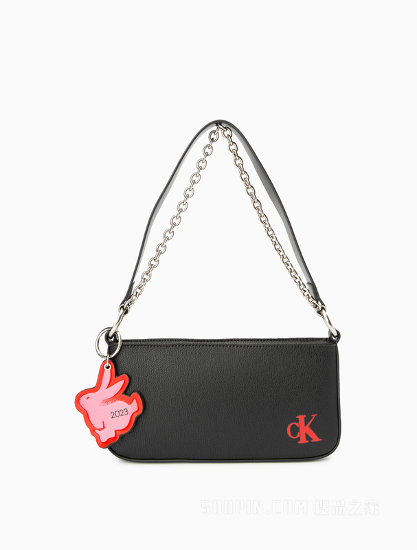 【兔年限定】Calvin Klein 23早春字母印花兔子挂件单肩腋下包礼物DH3294