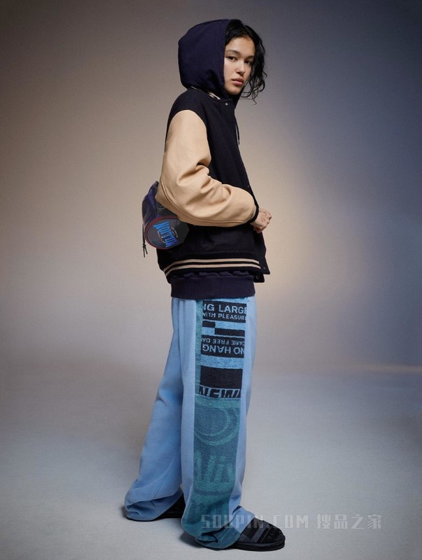 【合作系列】22新款男女潮流印花提花肩带抽绳水桶包1589