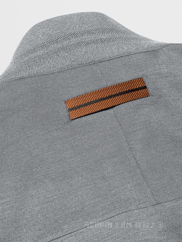 麻灰色 Techmerino™ 全拉链夹克