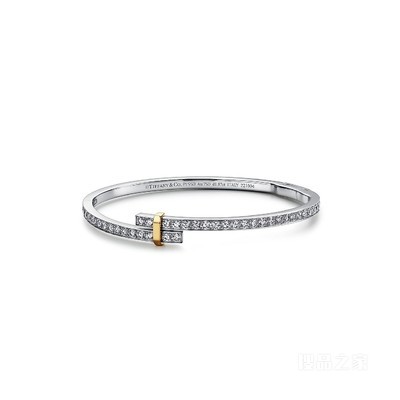 Tiffany Edge 系列铂金与 18K 黄金镶钻铰链环绕式手镯