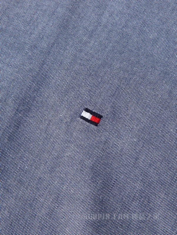 23新款早春男装纯棉商务休闲绣标尖角扣翻领长袖衬衫29143