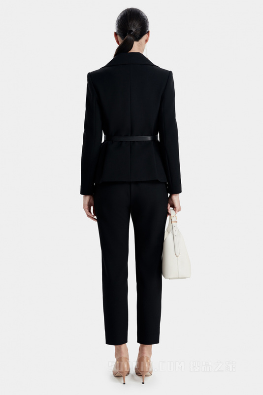 金属Logo腰带西装夹克