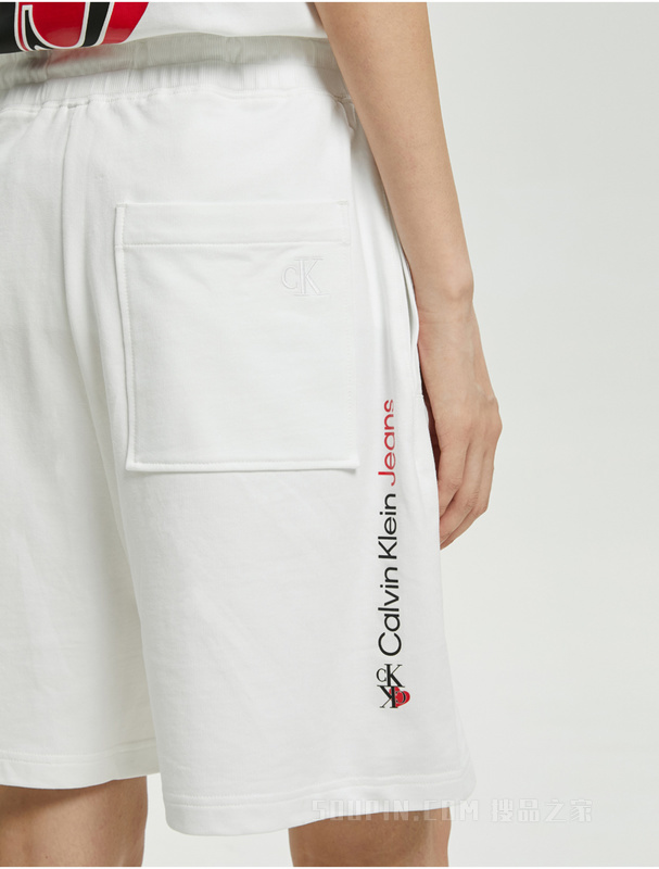 【情侣系列】Calvin Klein 22早秋新款男女情侣中性透气纯棉短裤J400173