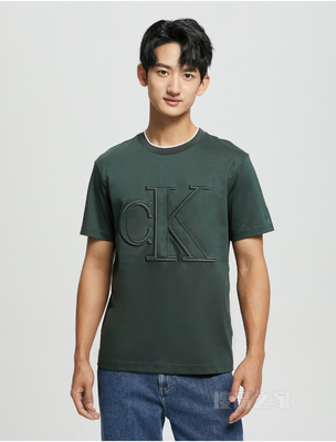 Calvin Klein 22秋冬新款男士时尚镶边圆领纯棉刺绣透气短袖T恤J322167