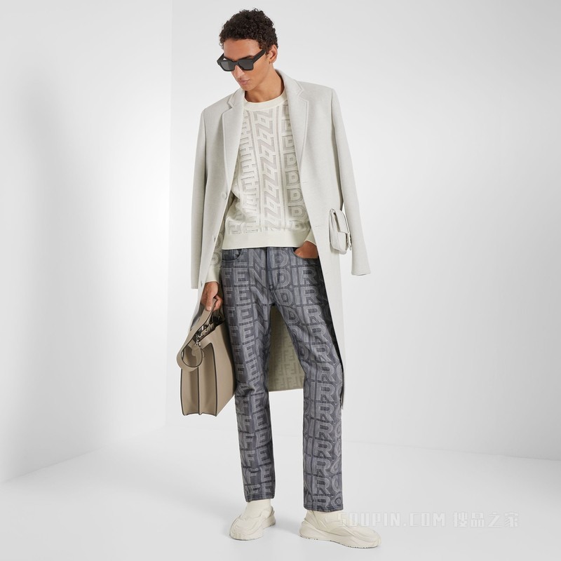 牛仔系列 Fendi Roma胶囊系列黑色牛仔裤