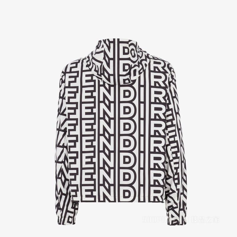 防风衣 Fendi Roma胶囊系列双色尼龙风衣。