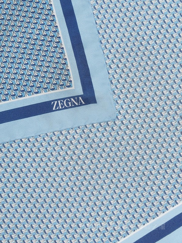 浅蓝色桑蚕丝印花口袋巾