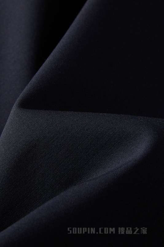 立领水貂毛尼克服