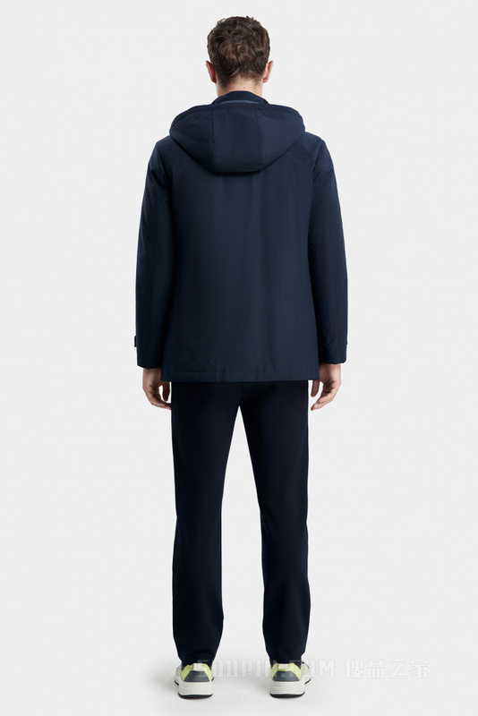 中长款连帽羽绒服