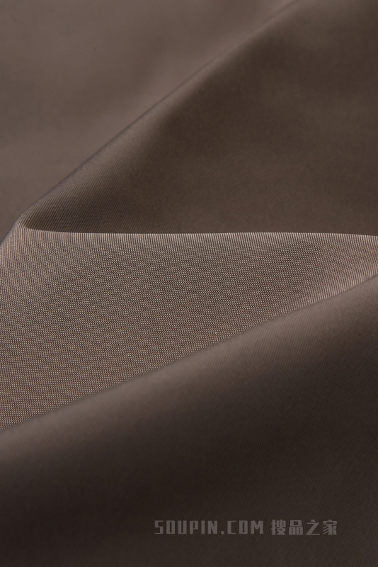 中长款可隐藏帽羽绒服