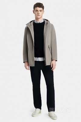 轻薄款含绒连帽尼克服