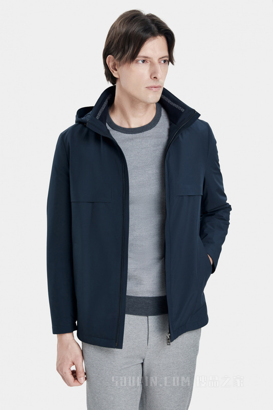 可脱卸内胆连帽尼克服