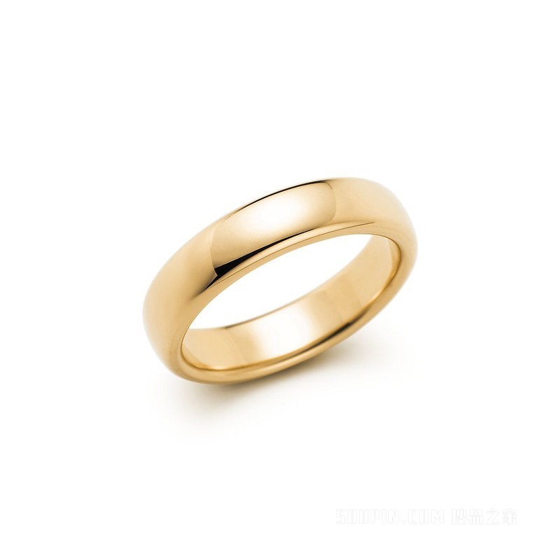Tiffany Classic™ 系列 18K 黄金婚戒，4.5 毫米宽。