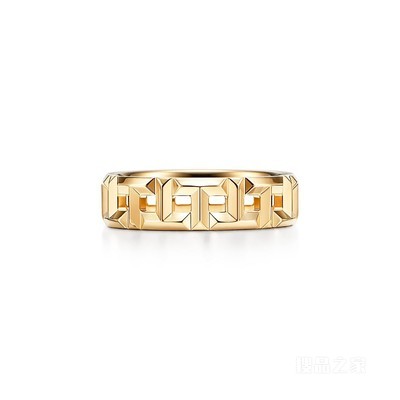 Tiffany T 系列 18K 黄金 True 宽式戒指，5.5 毫米宽。
