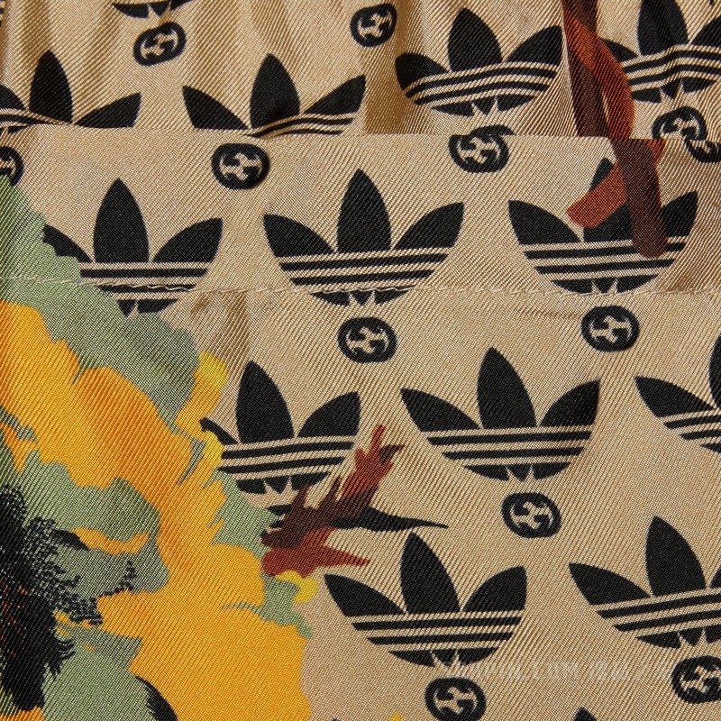 adidas x Gucci联名系列印花真丝短裤 黄色和黑色