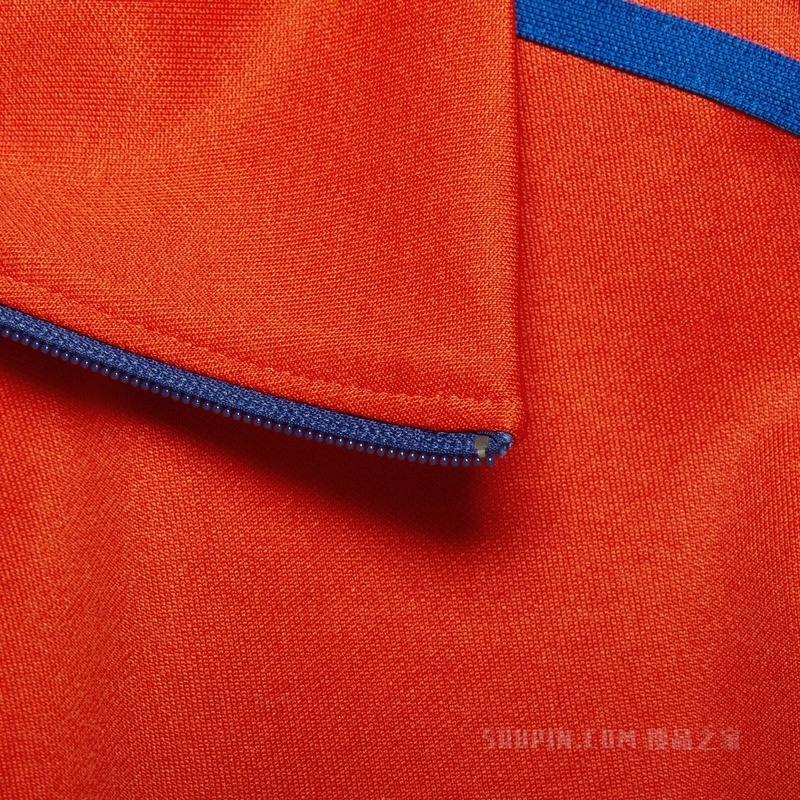 adidas x Gucci联名系列拉链卫衣 橘色和蓝色