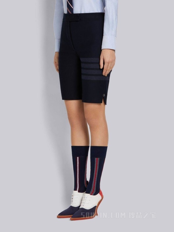 四条纹科技短裤