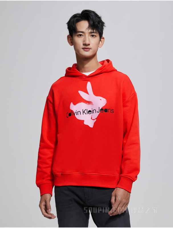 【兔年限定】Calvin Klein 23春男女新年红本命年纯棉印花卫衣J400227