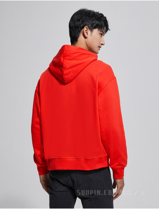 【兔年限定】Calvin Klein 23春男女新年红本命年纯棉印花卫衣J400227