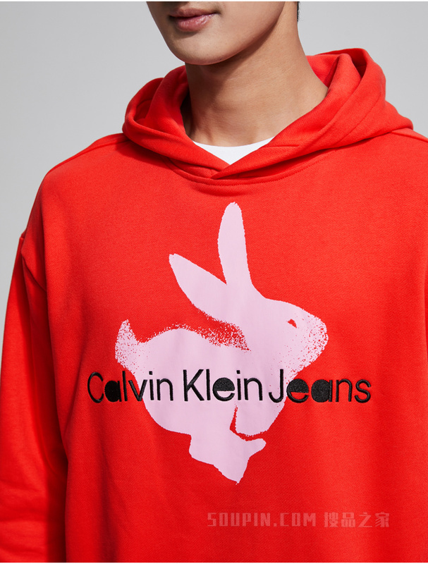 【兔年限定】Calvin Klein 23春男女新年红本命年纯棉印花卫衣J400227