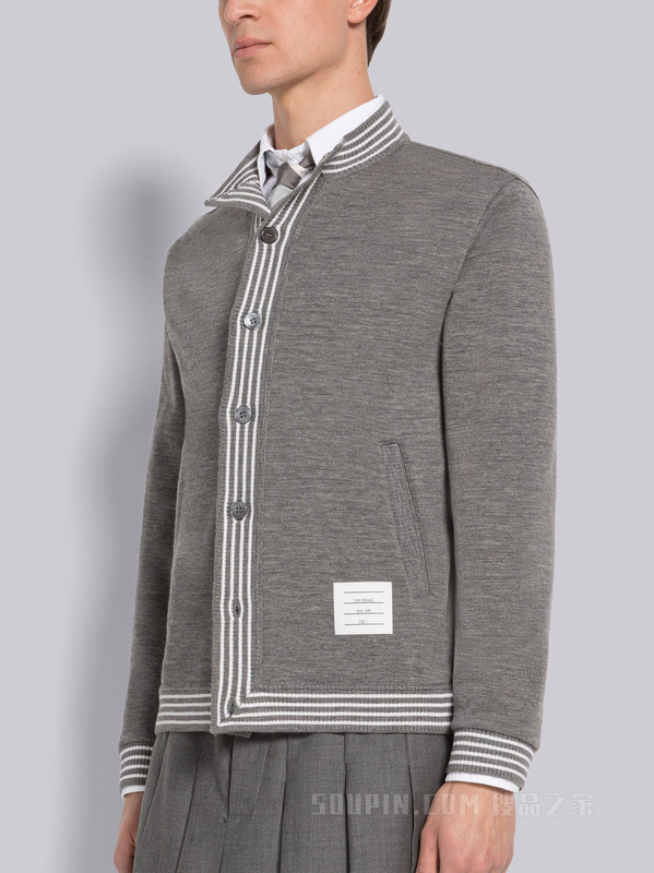 羊毛漏斗领夹克