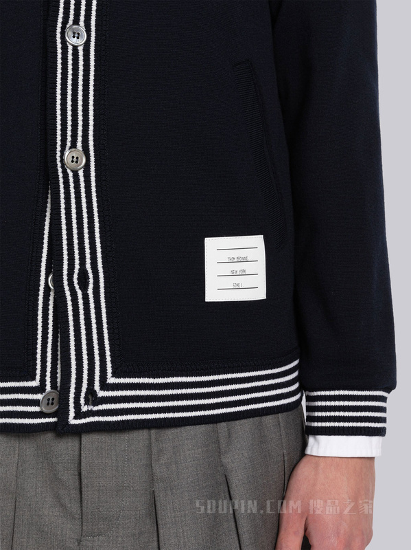 羊毛漏斗领夹克