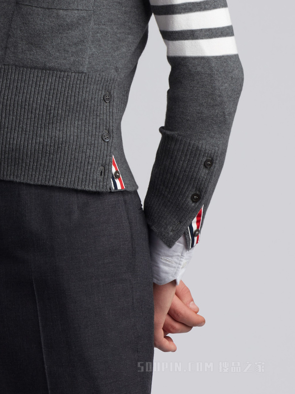 四条纹羊绒短款开衫