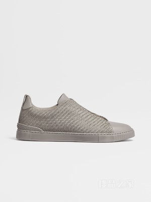 浅灰色 PELLETESSUTA™ Triple Stitch™ 低帮运动鞋