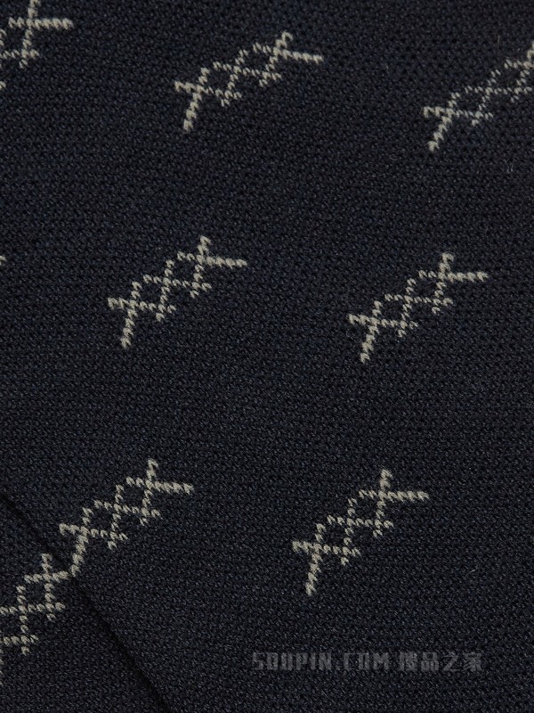 午夜蓝棉质混纺面料标志性 Triple Stitch™ 球鞋袜