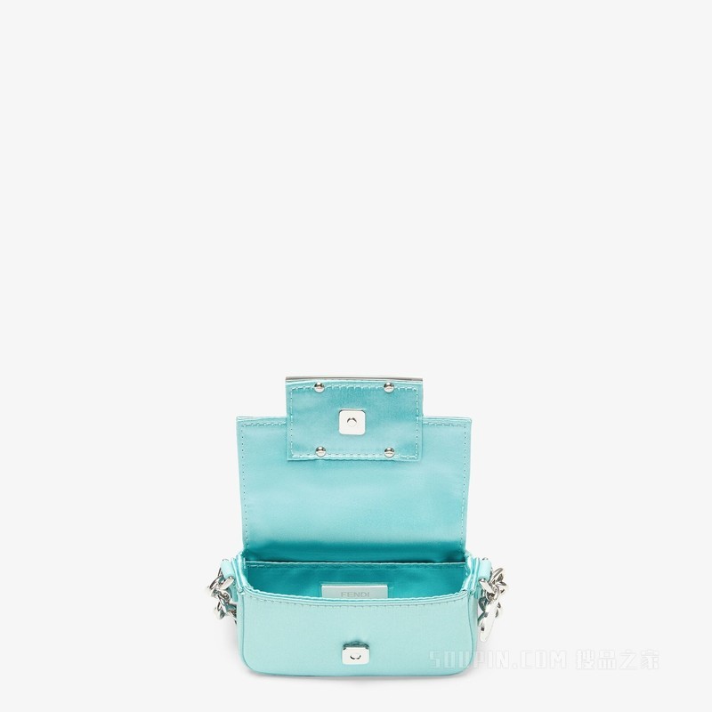 Nano Baguette手袋吊饰 Tiffany & Co. X Fendi Tiffany blue™桑蚕丝吊饰