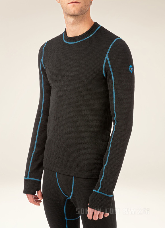 Thermal Top 黑色再生聚酯纤维上衣