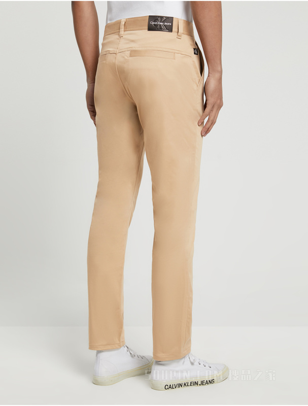 Calvin Klein 23春季新款男士经典LOGO贴片通勤修身休闲裤J322752