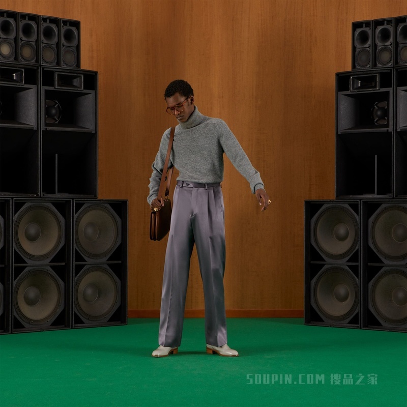 Gucci贴饰羊毛毛衣 灰色