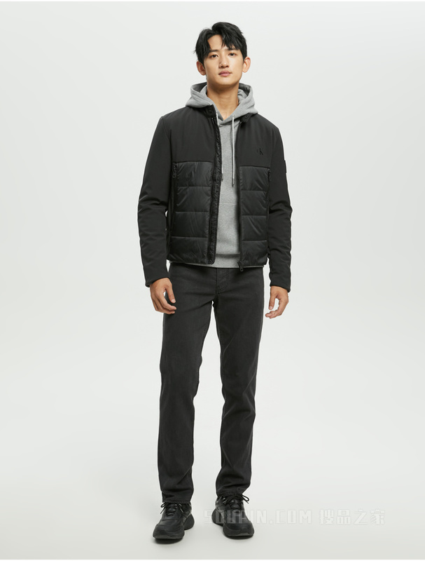 Calvin Klein 秋冬男士简约字母印花拼接立领保暖夹棉外套ZM02034