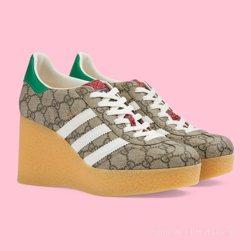 adidas x Gucci联名系列坡跟Gazelle运动鞋 米色和乌木色Supreme帆布