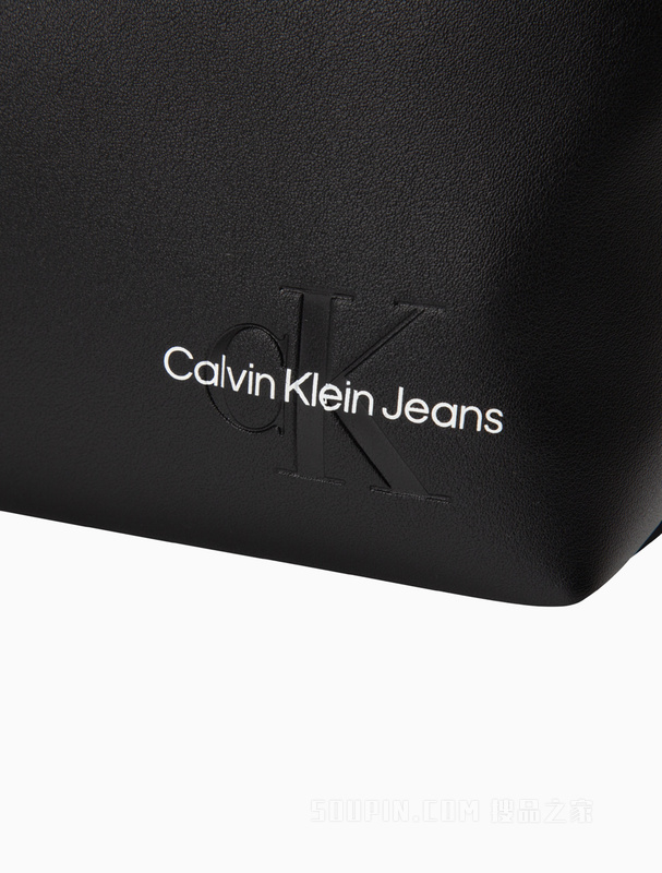 Calvin Klein 23春季新款简约LOGO装饰条纯色斜挎单肩腋下包礼物DH3347