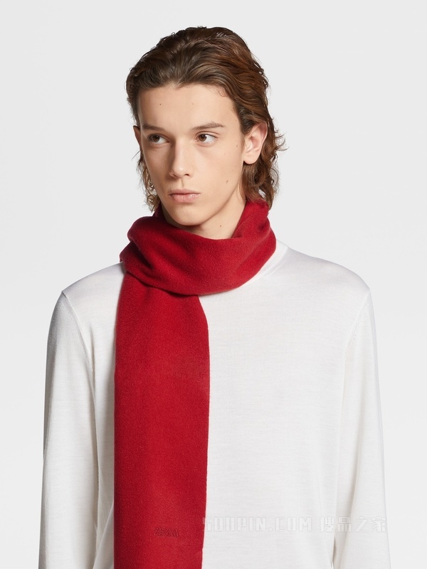 红色山羊绒围巾