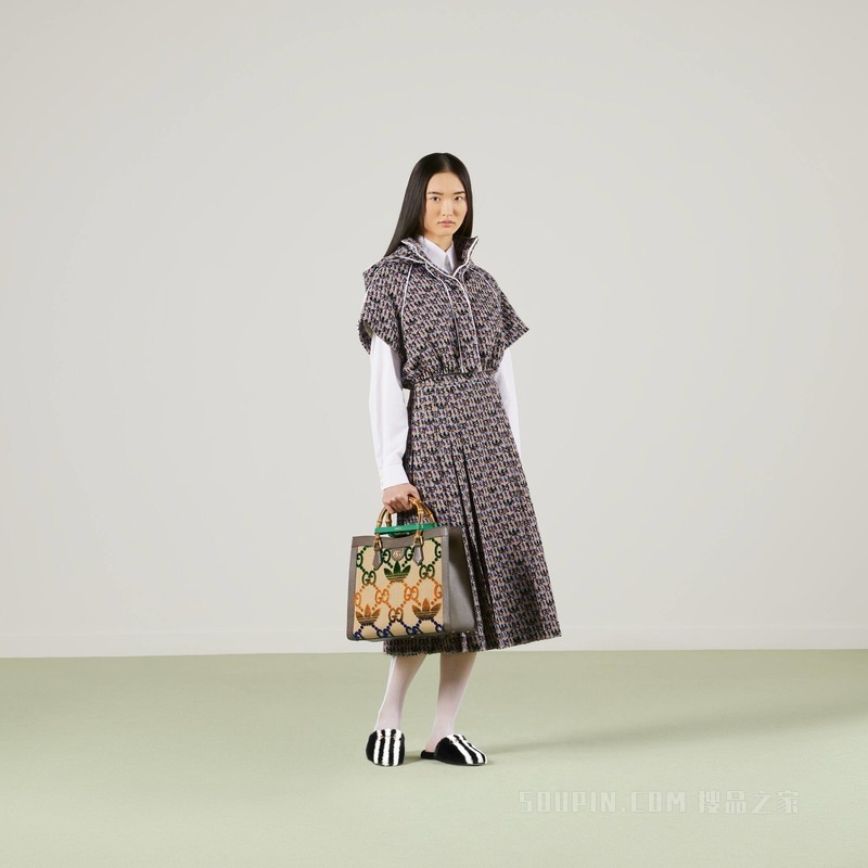 adidas x Gucci联名系列GG Trefoil半身裙 蓝色和黑色