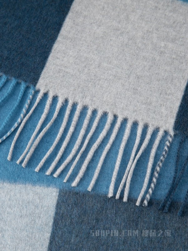 蓝色杰尼亚桑蚕丝围巾