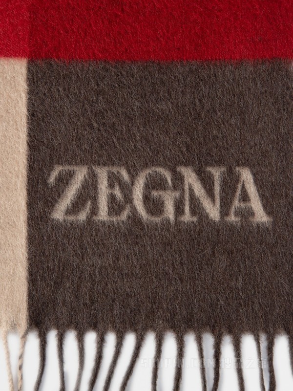 红色杰尼亚桑蚕丝围巾