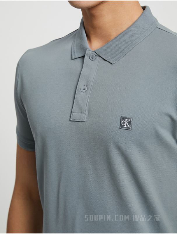 Calvin Klein 23春季男士商务休闲刺绣方标翻领修身短袖POLO衫J324246