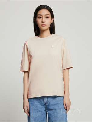 Calvin Klein 23春季新款女士休闲简约刺绣方标纯棉圆领短袖T恤J218869