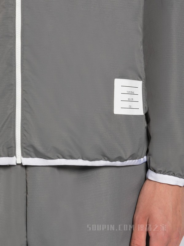 男士四条纹防裂尼龙可折叠拉链连帽衫